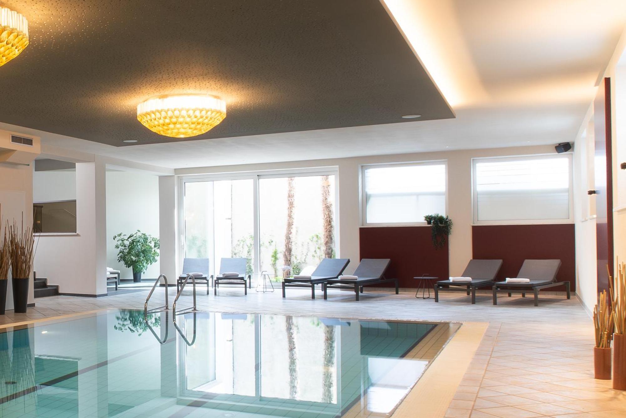 Hotel Ladurner Merano Exterior photo