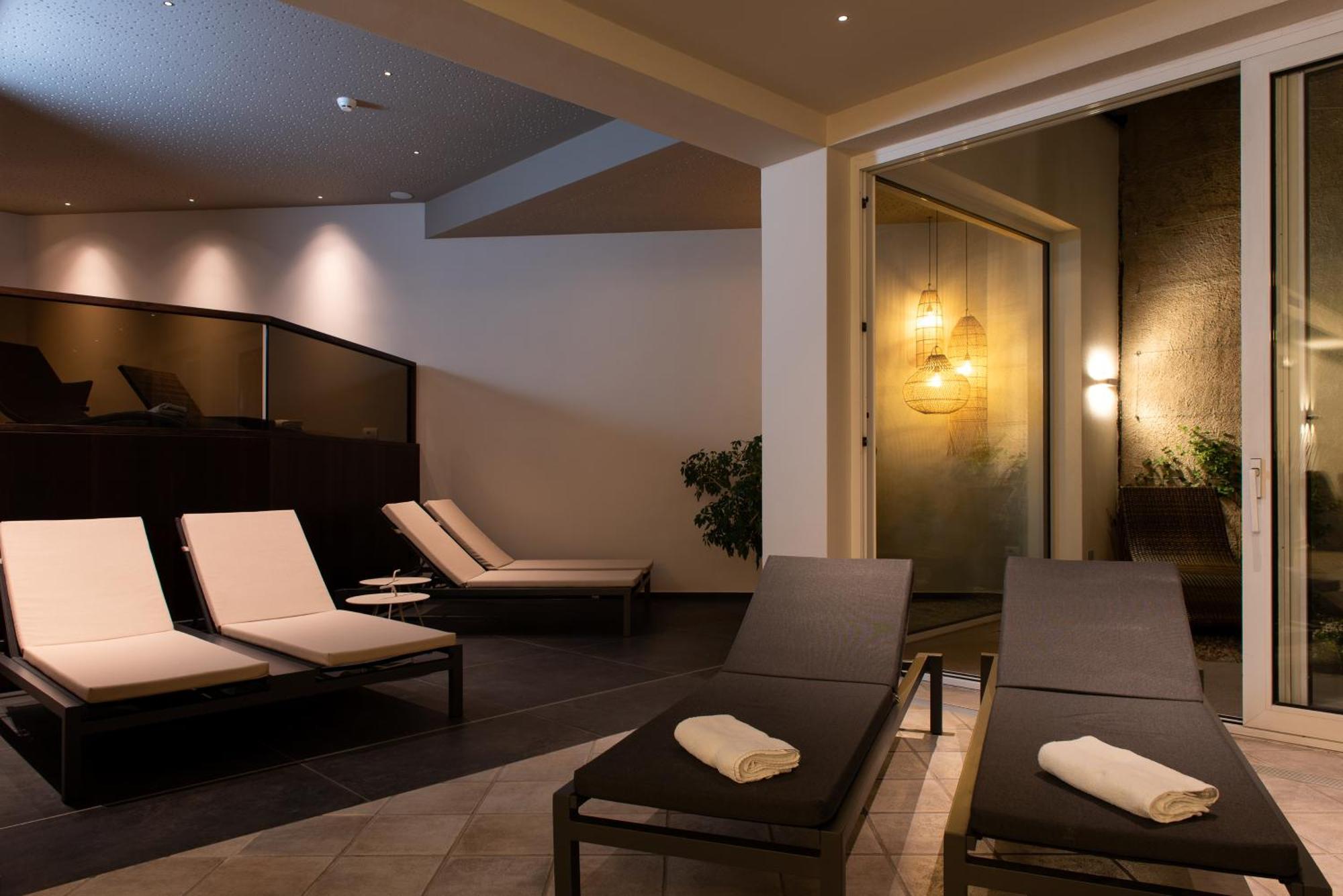 Hotel Ladurner Merano Exterior photo